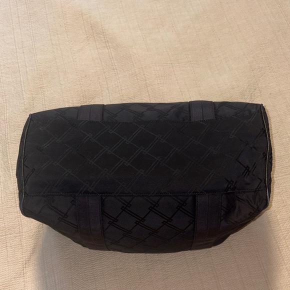 Nina Ricci duffle/computer bag with 2 compartments in EUC. - Picture 8 of 13